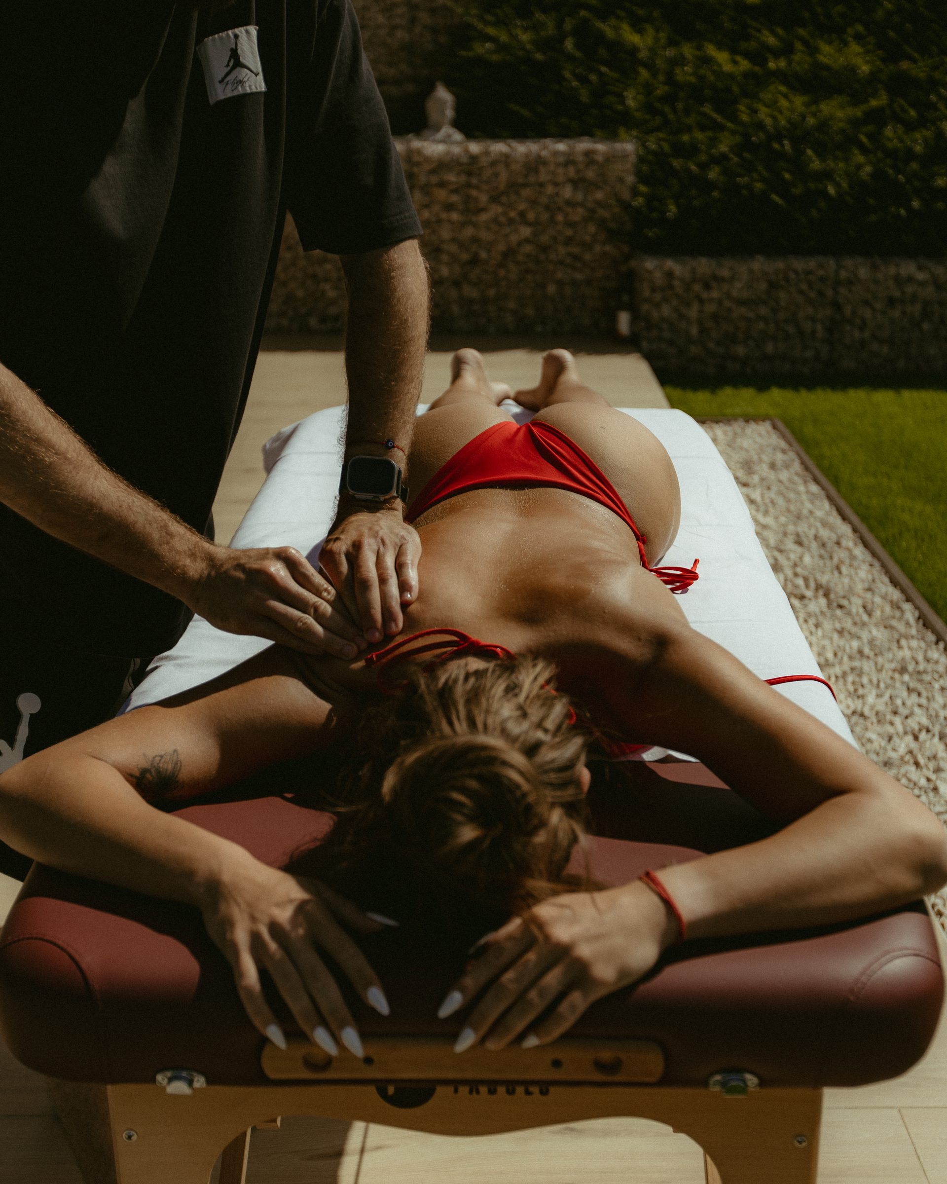 Relaxing massage in the garden